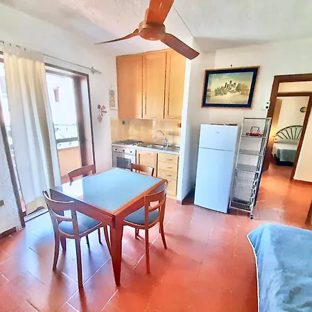 Apartment 4 Beds In Marinella Just 100 Mt From The