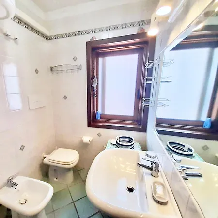 4 Beds In Marinella Just 100 Mt From The Daire Golfo Aranci