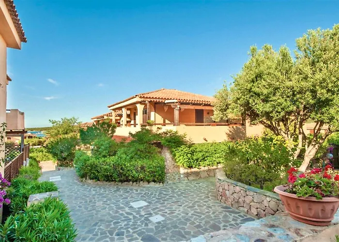 4 Beds In Marinella Just 100 Mt From The Апартаменты