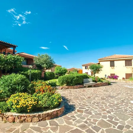 4 Beds In Marinella Just 100 Mt From The Apartmán Golfo Aranci