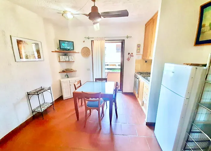 4 Beds In Marinella Just 100 Mt From The Appartement Golfo Aranci